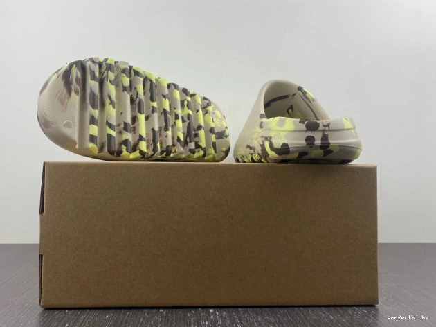 FZ5899 Slide Yeezy Adidas 0812